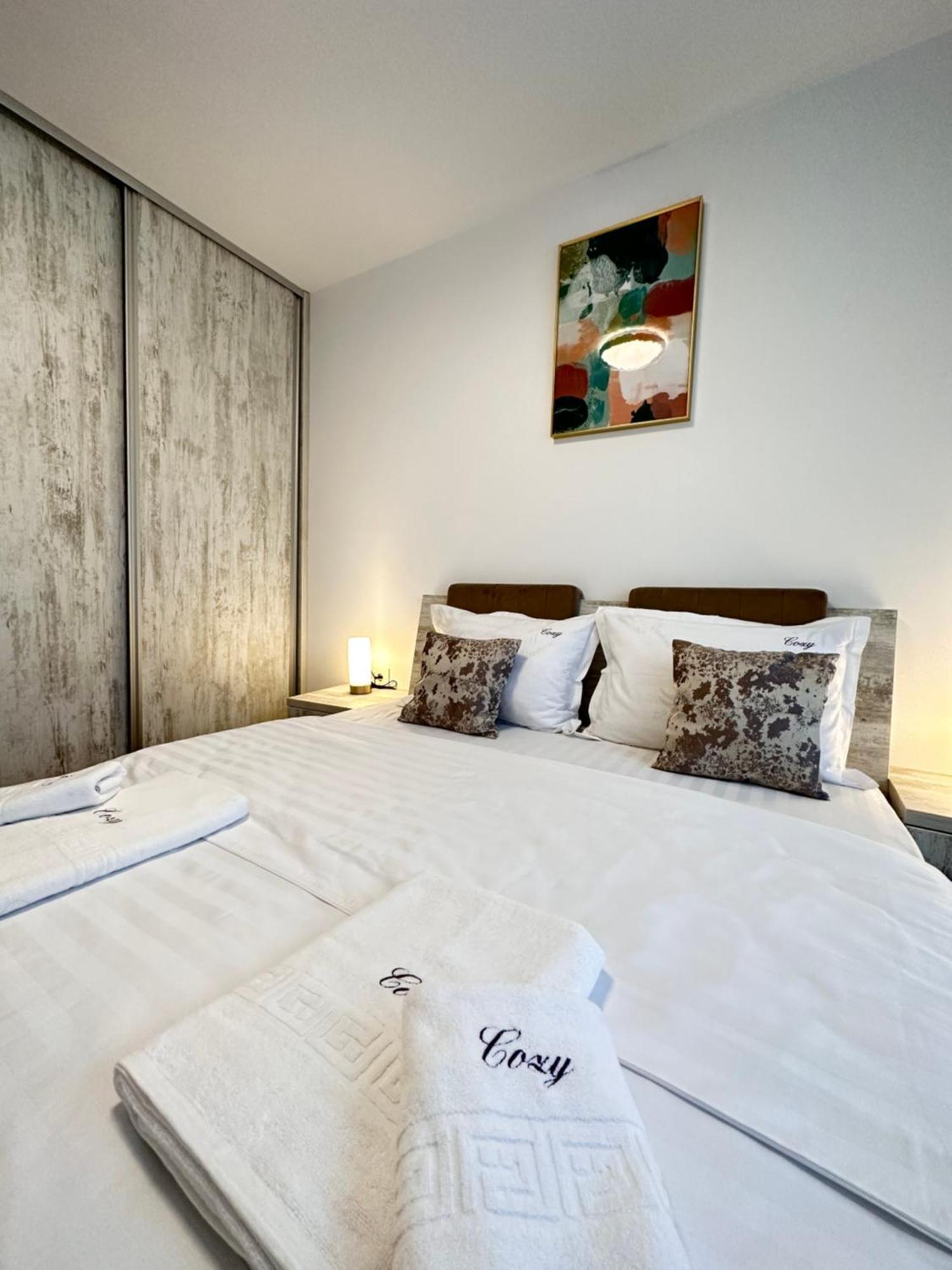 Deluxe Cozy Apartments - Coresi Mall #บราชอฟ ภายนอก รูปภาพ